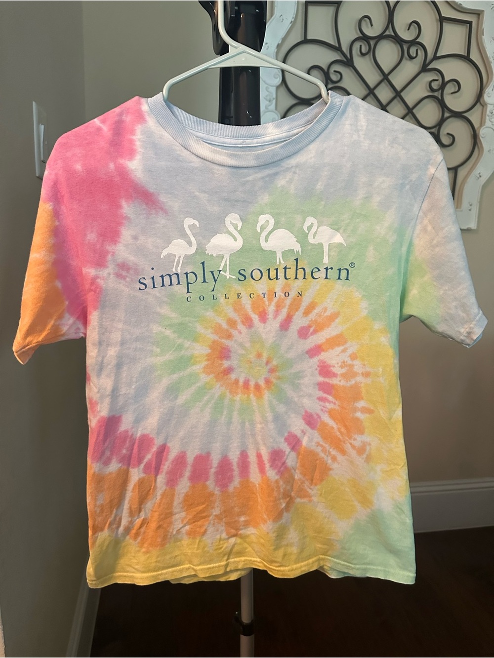 Simply Southern Pastel Spiral Tie-Dye Tee with White Flamingos
